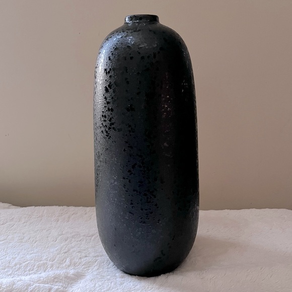 🆕 RARE Project 62 Textured Ceramic Stoneware Modern Slender Black Vase - Picture 11 of 13
